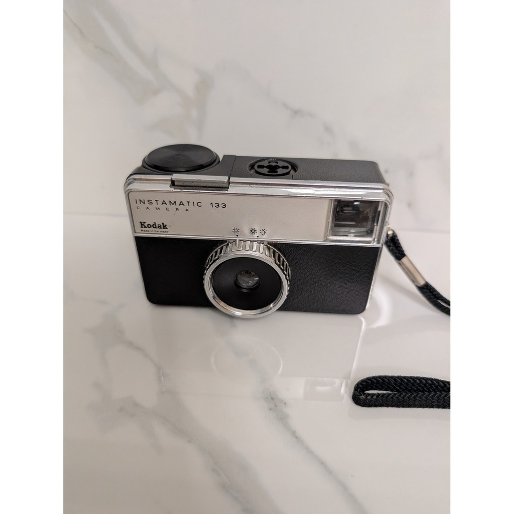 Kodak Instamatic 133 Vintage 126 Film Camera Made in Germany Black Silver
